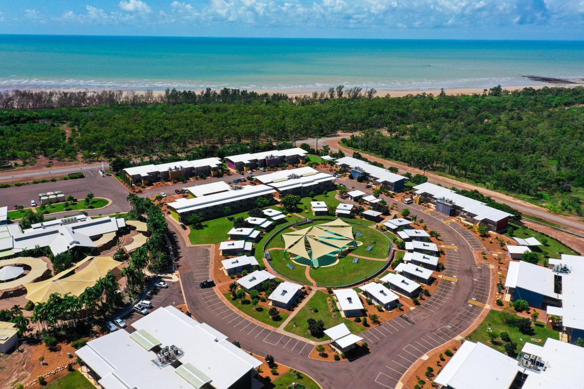 Club Tropical Resort Дарвин Экстерьер фото