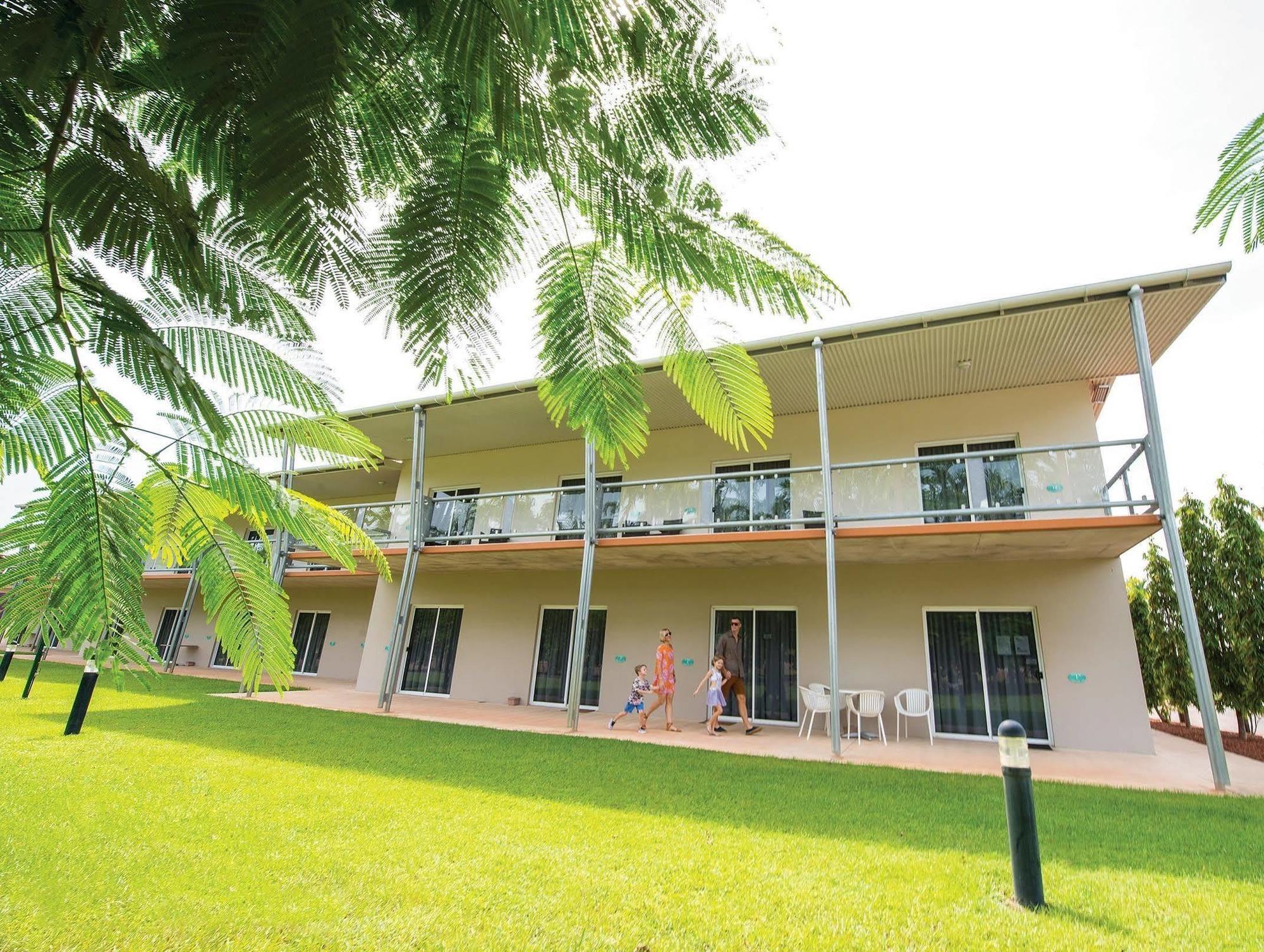 Club Tropical Resort Дарвин Экстерьер фото