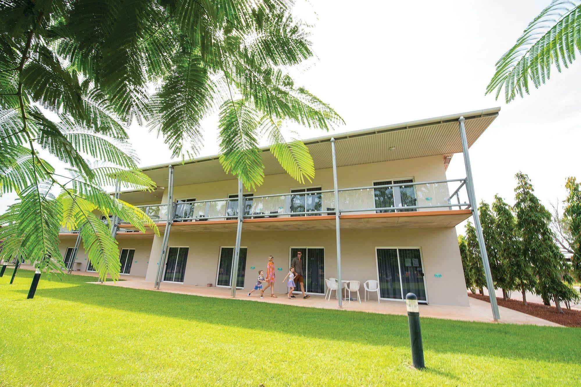 Club Tropical Resort Дарвин Экстерьер фото